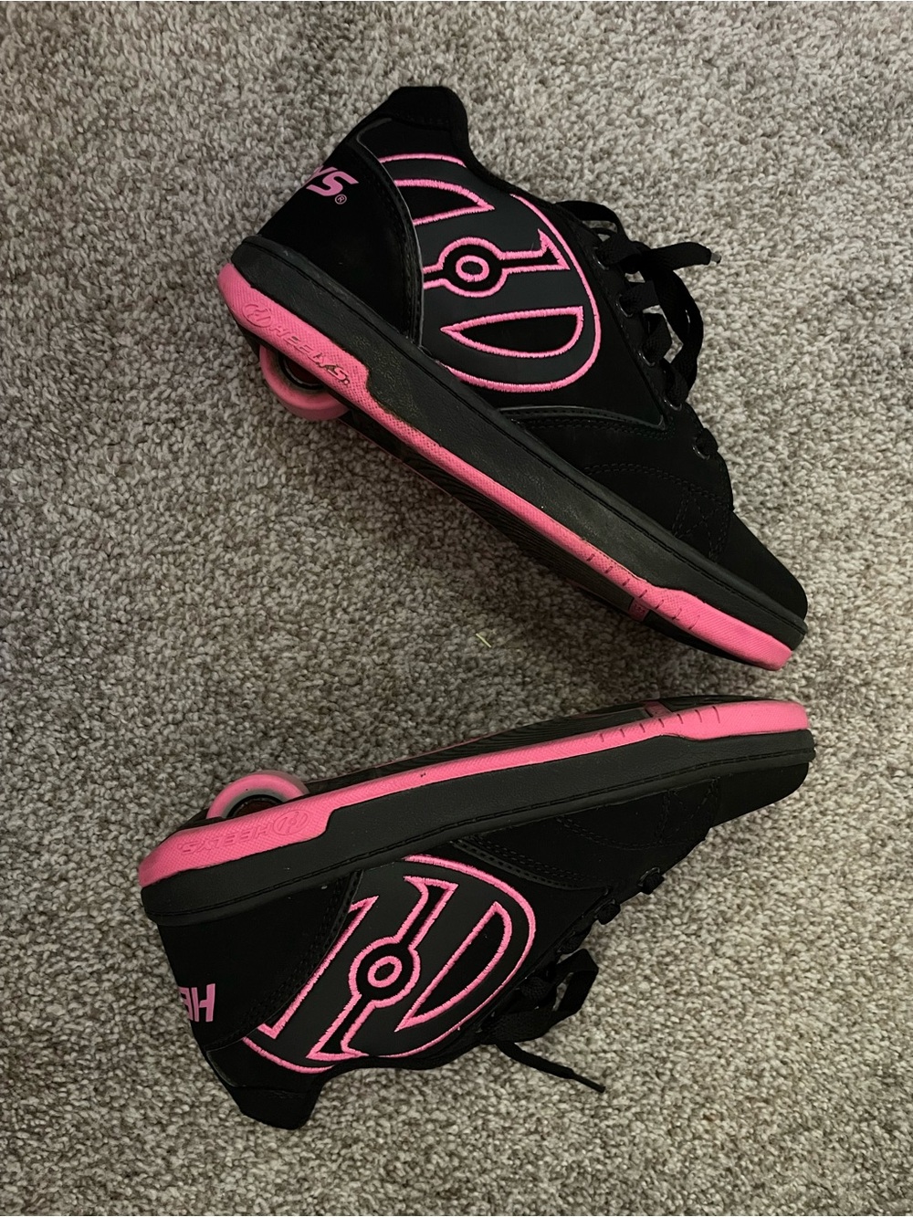 Heelys Kids Black and Pink Roller Sneakers